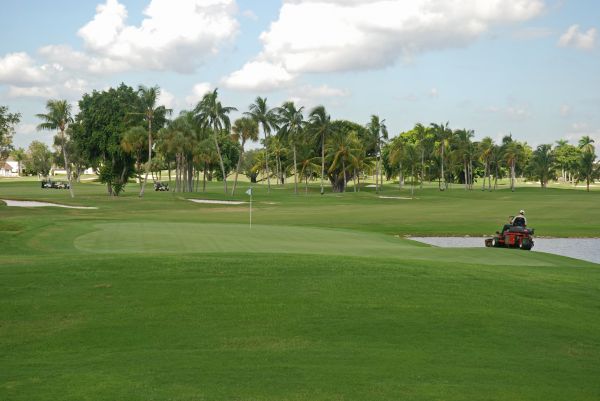 Golf Course Maintenance in Evans